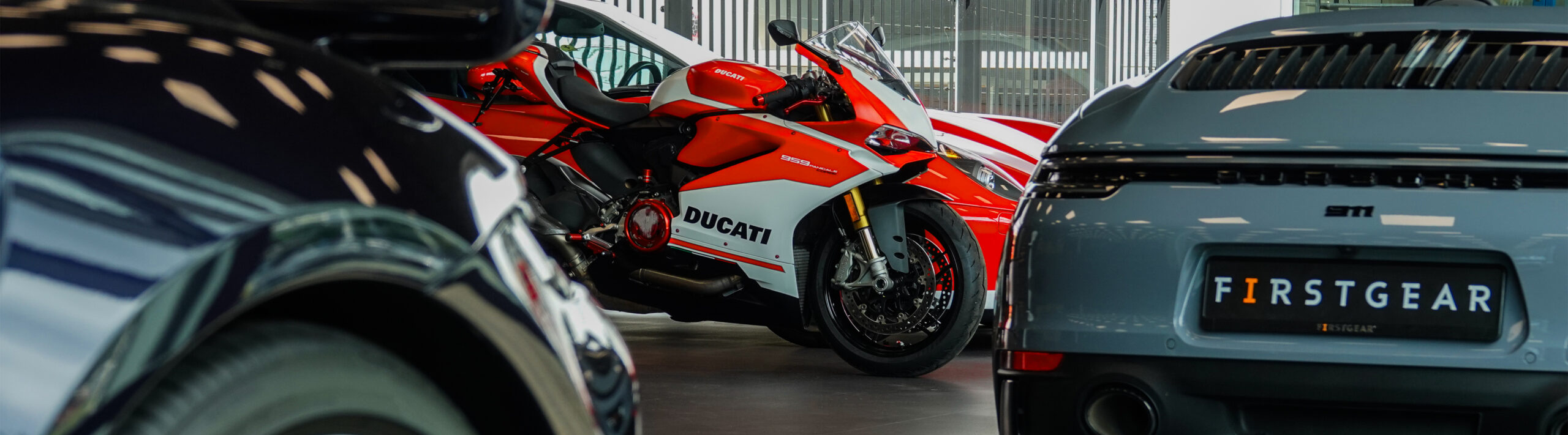 Firstgear Enschede BV